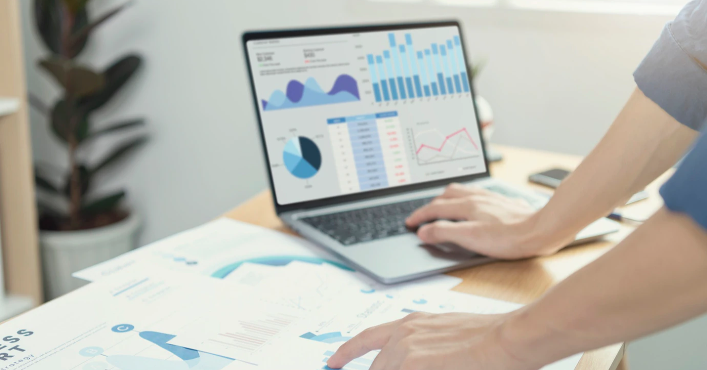 customer experience analytics right data for business