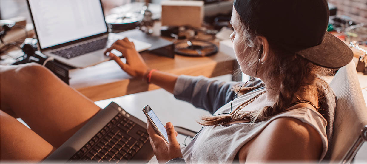 Génération Z : Internet est devenu le média n°1 des 13-19 ans devant les jeux vidéo et la TV